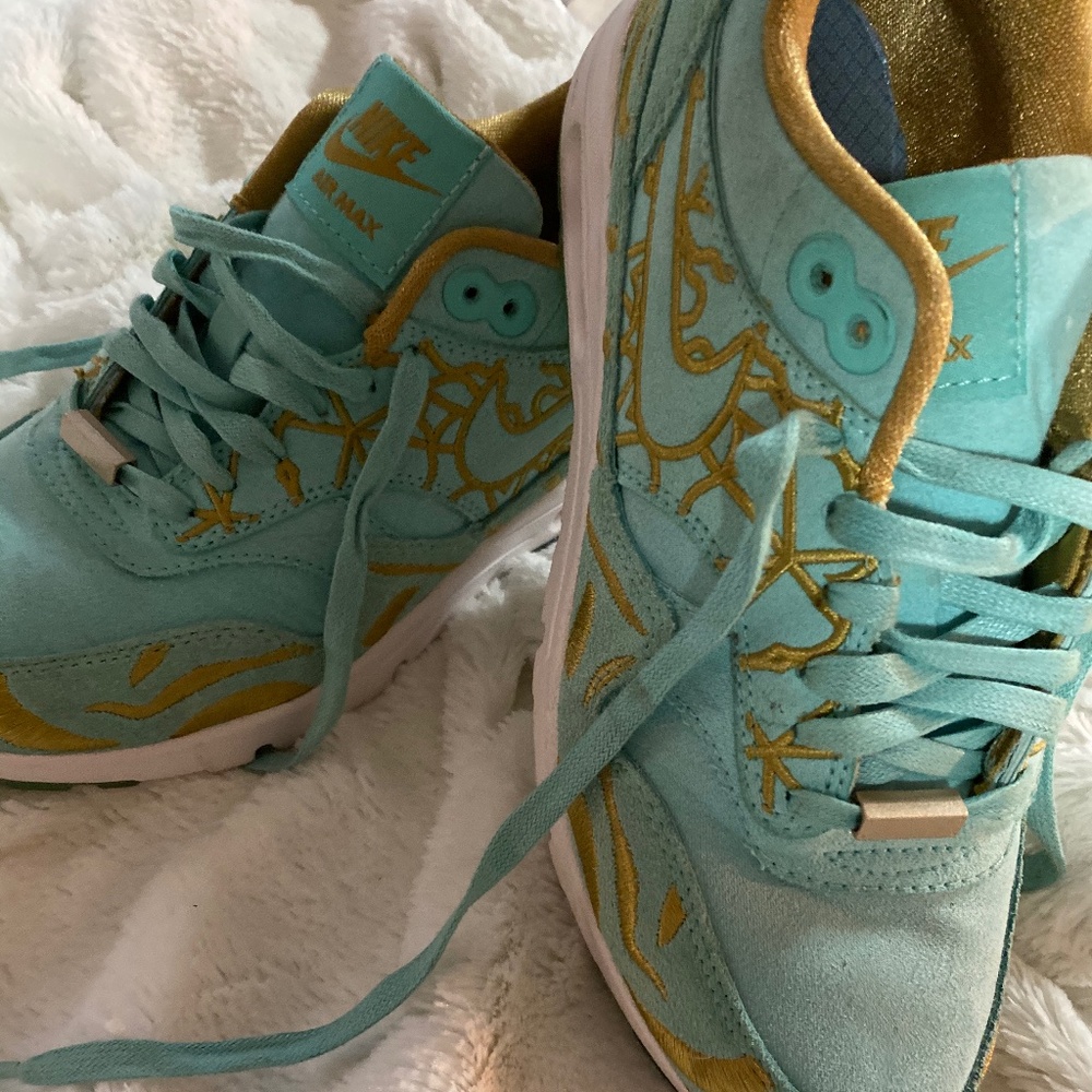 Nike Air Max Sneakers Limited Edition